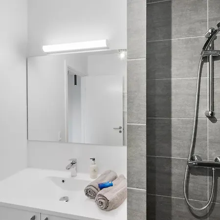 Kysthusene, Lejl, 14 Apartmán